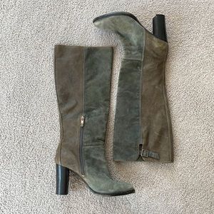 Leather/suede grey Vince Camuto boots, size 7.5